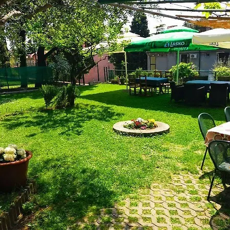Apartmaji, Sobe - Obzidje