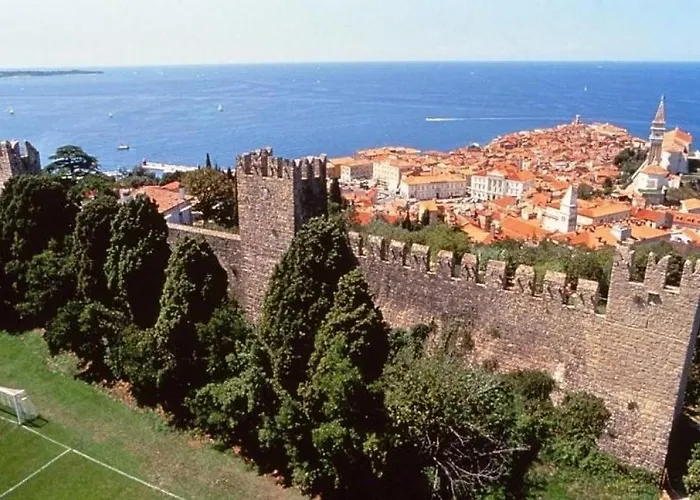 Gasthof Apartmaji, Sobe - Obzidje Piran